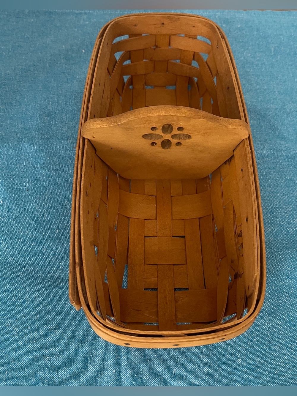 Vintage 1997 Longaberger Cracker Basket (or bread/roll basket) with divider.